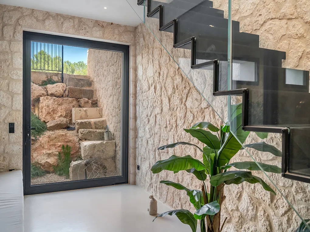 Quarry window in the stairwell